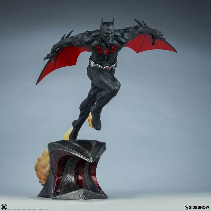 Batman Beyond Premium Format Figure