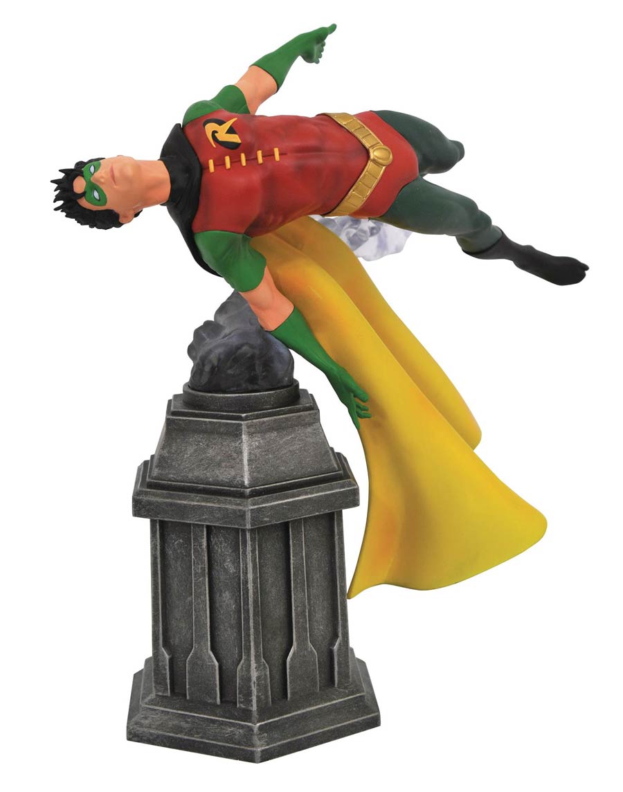 DC Comic Gallery Robin PVC Statue