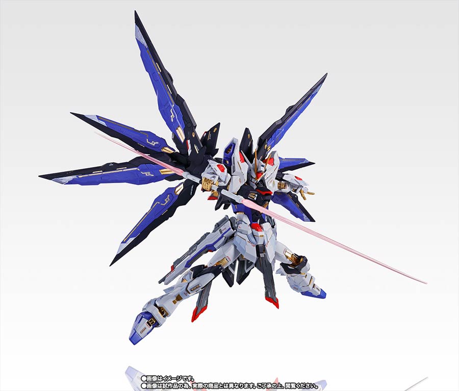 Gundam Metal Build - Strike Freedom Gundam Soul Blue Ver. Action Figure