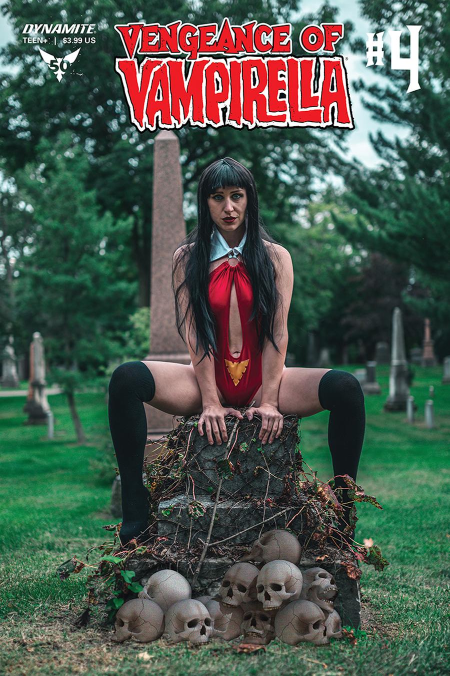 Vengeance Of Vampirella Vol 2 #4 Cover D Variant Ali Chappel Cosplay Photo Cover