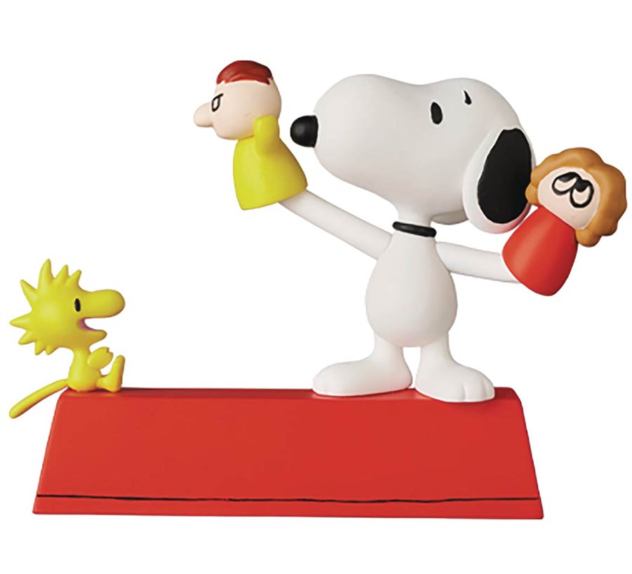 Peanuts Ultra Detail Figure Series 11 - Puppet Snoopy & Woodstock