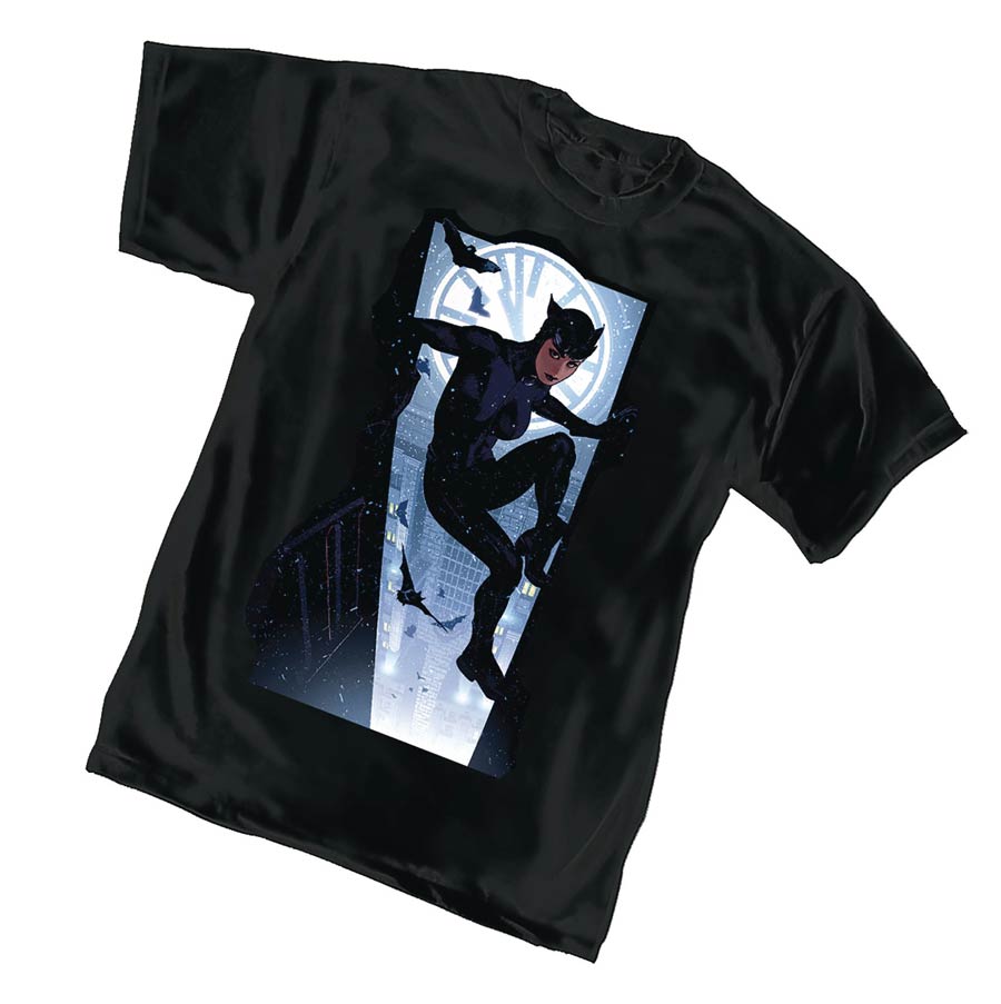 Catwoman Wall T-Shirt Large