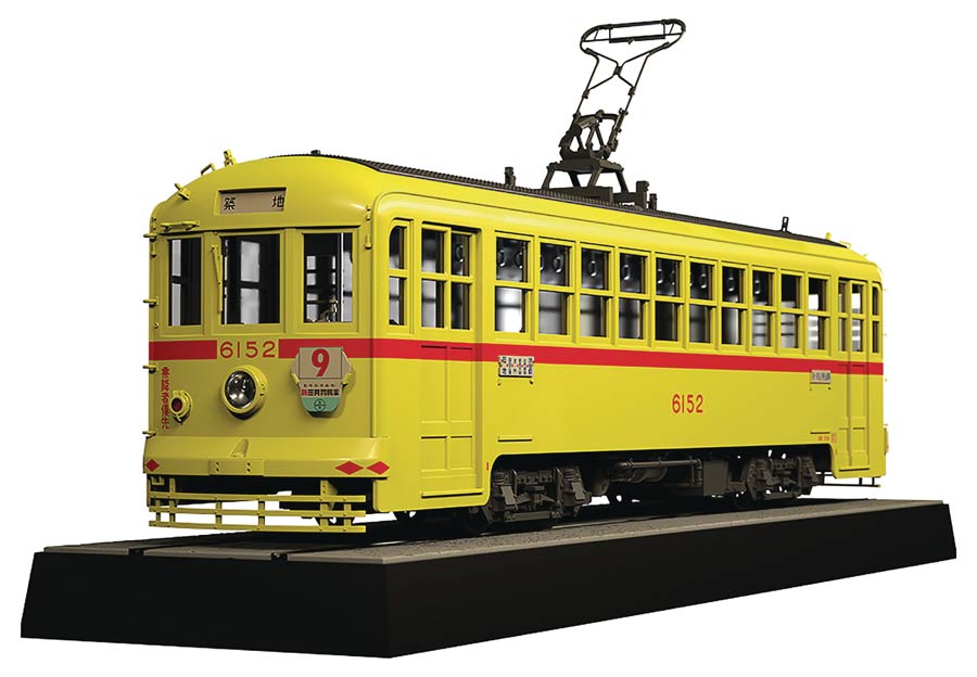 Tokyo Toden Streetcar Type 6000 Showa 1/24 Scale Plastic Model Kit