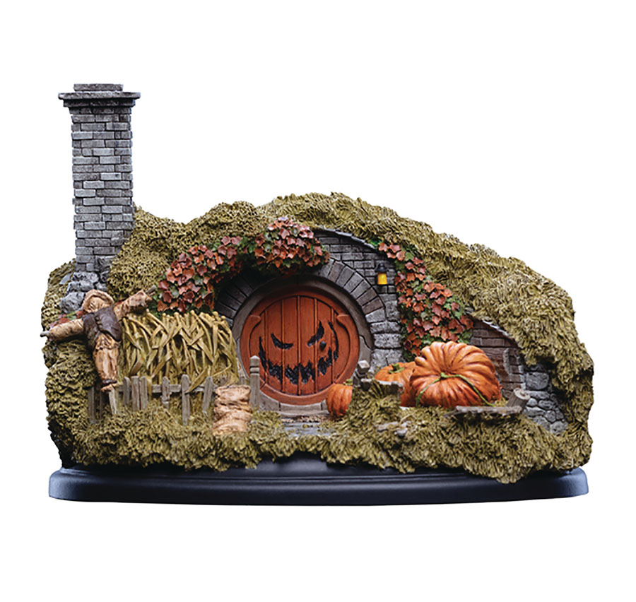 Hobbit Holiday Hobbit Hole Statue - 16 Hill Lane (Halloween)