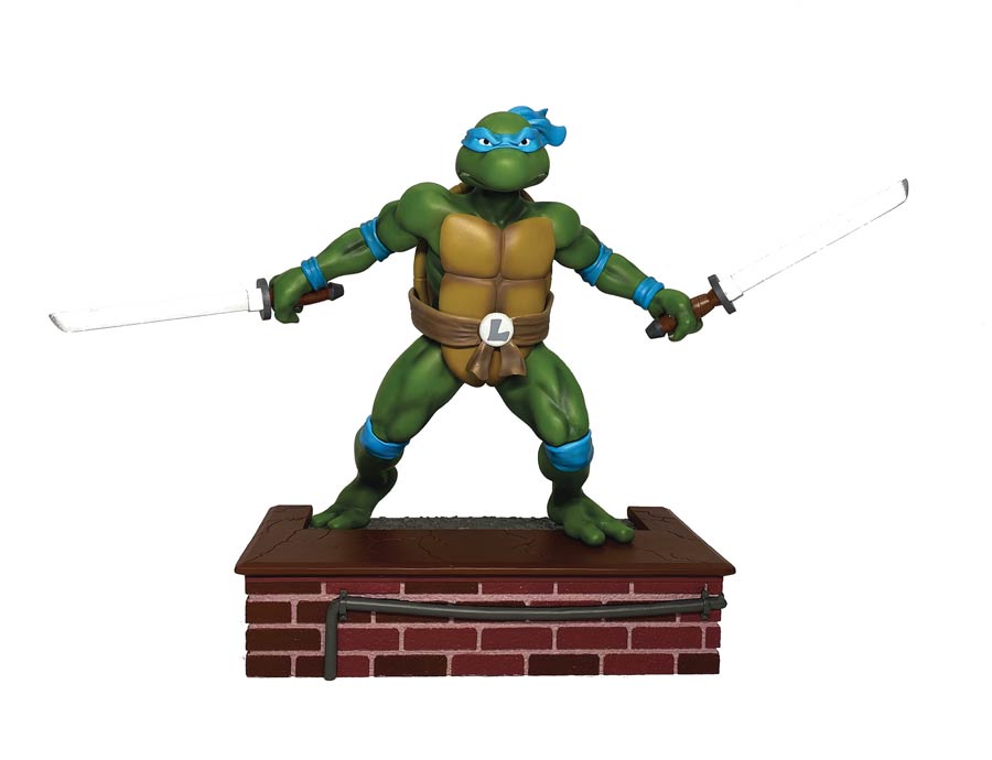 Teenage Mutant Ninja Turtles 1/8 Scale PVC Statue - Leonardo