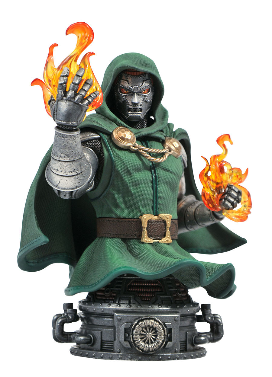 Marvel Comic Doctor Doom 1/7 Sclae Resin Mini Bust