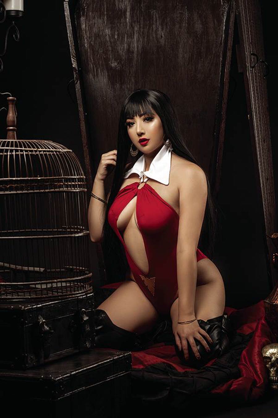 Vampirella The Dark Powers #1 Cover W Incentive Marissa Ramirez Cosplay Photo Virgin Cover