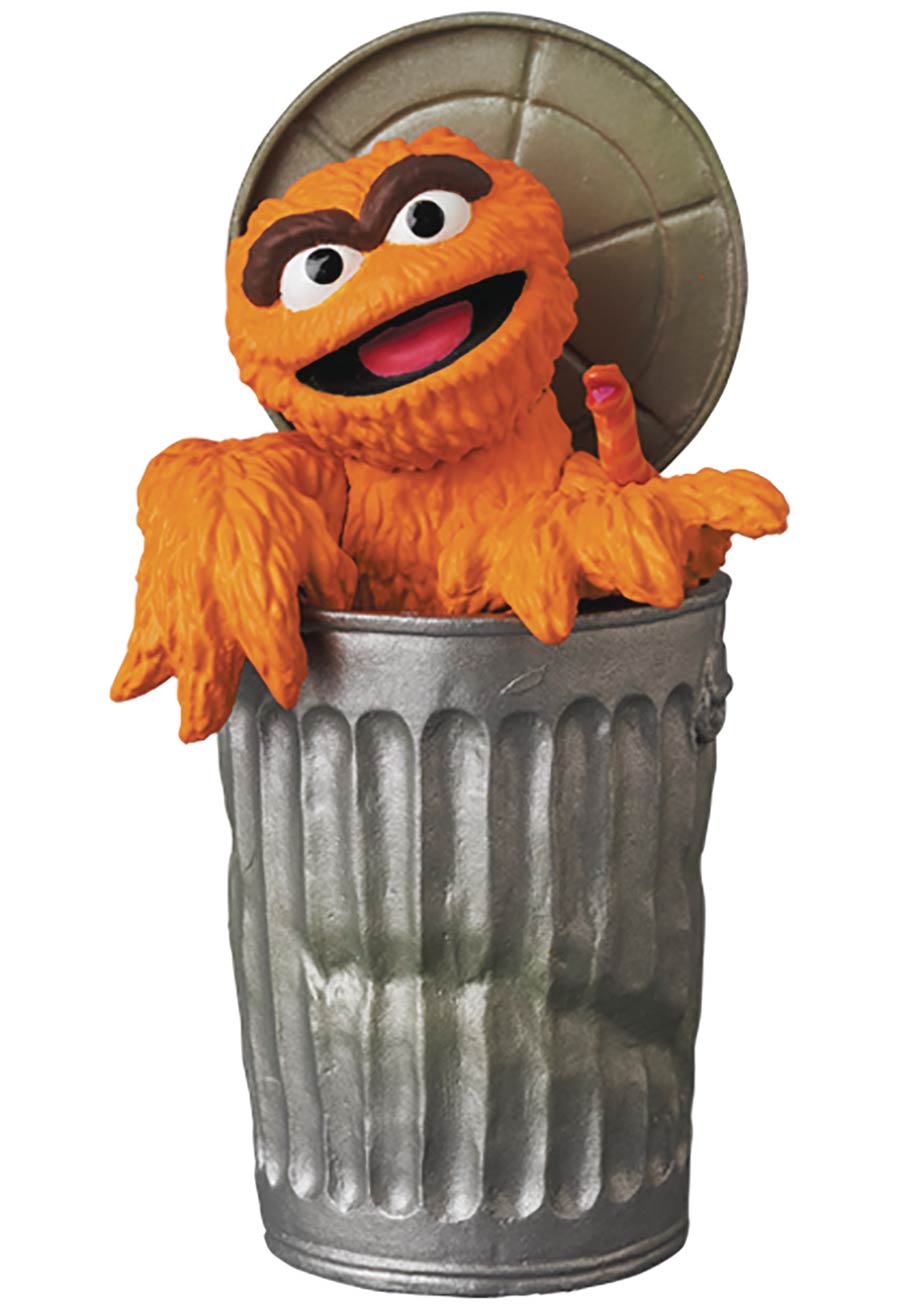 Sesame Street Ultra Detail Figure Series 2 - Oscar The Grouch (Orange Fur)