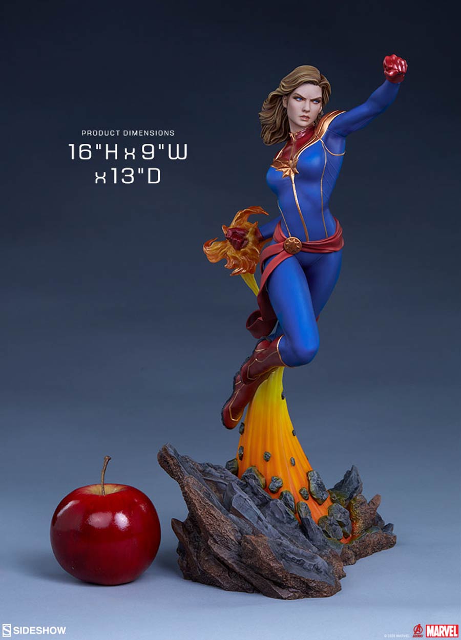 Avengers Assemble Captain Marvel 1/5 Scale Statue