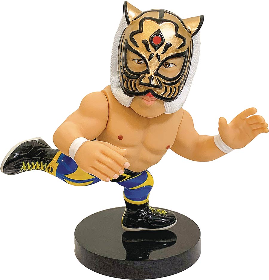 16D Collection New Japan Pro Wrestling Satoru Sayama Legend Vinyl Figure