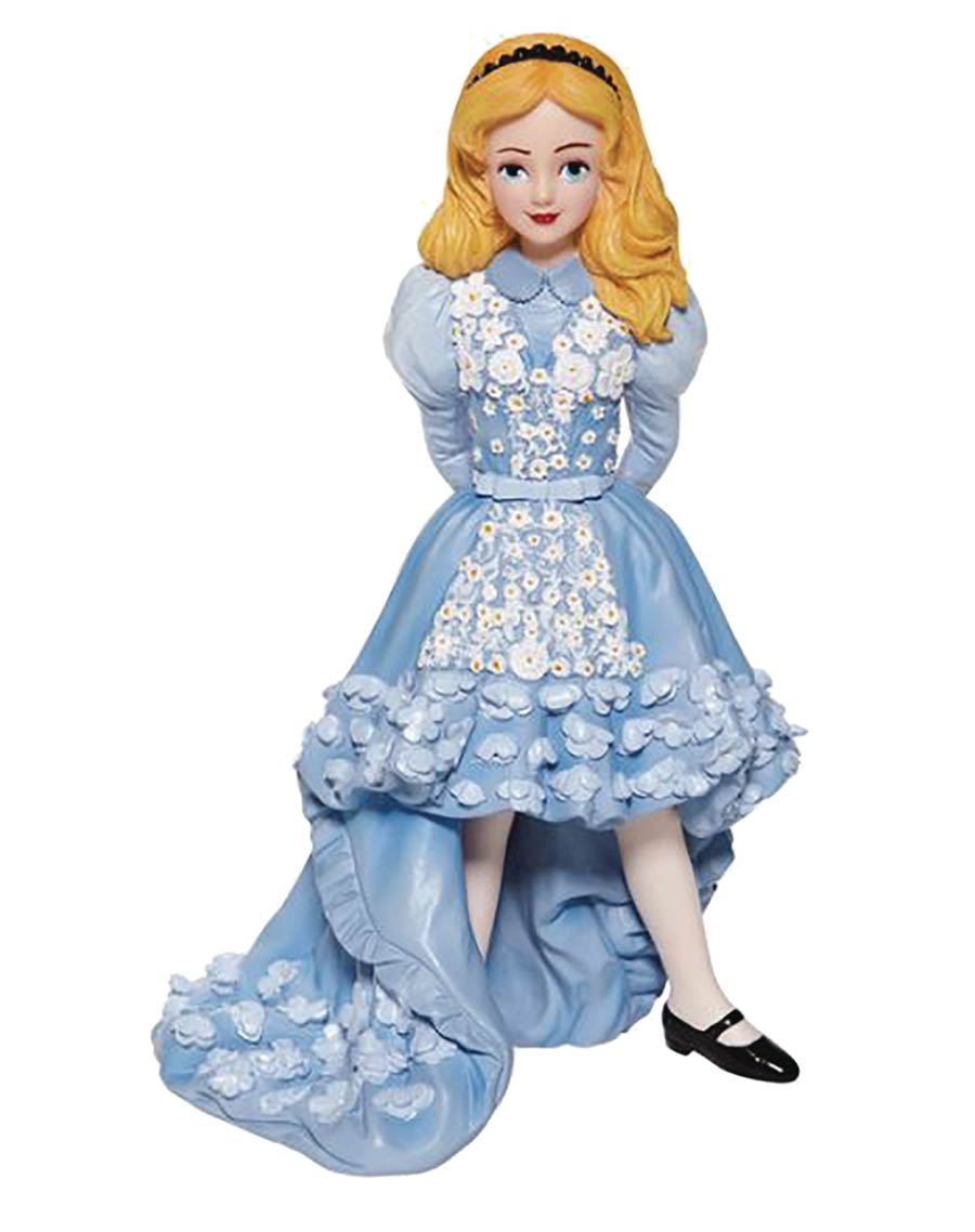 Disney Showcase Couture De Force Figurine - Alice (7-Inch)