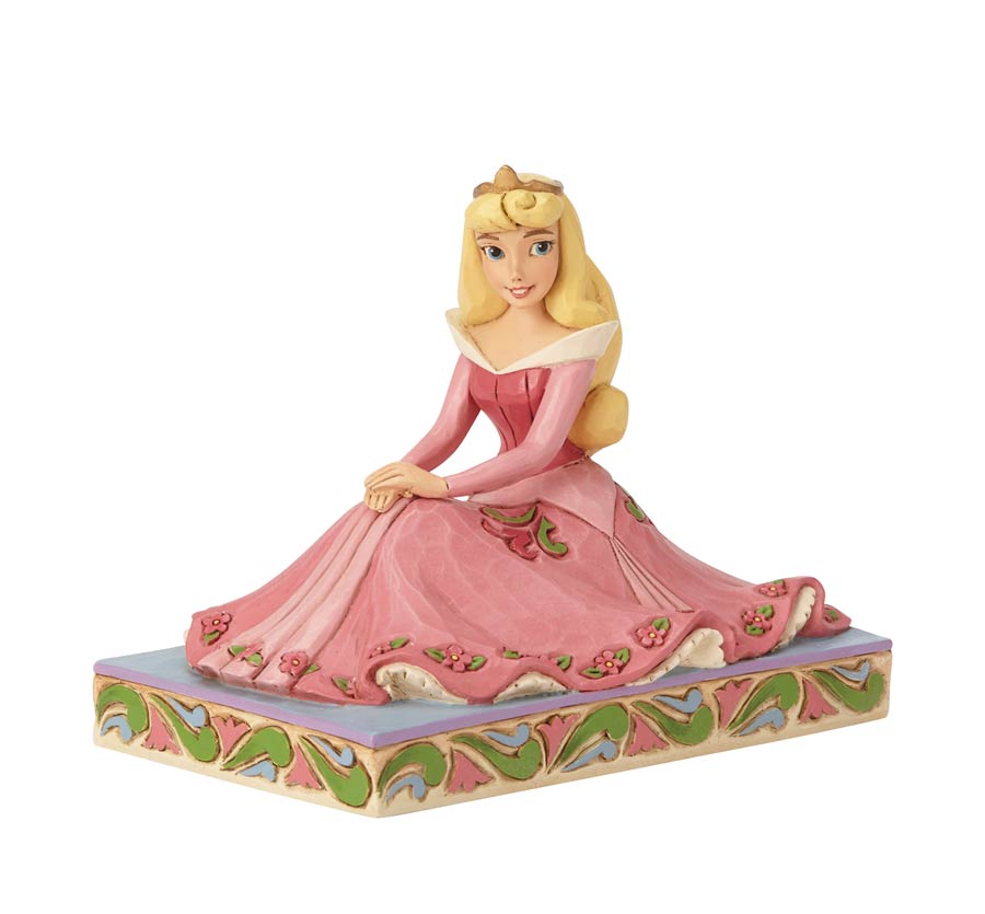 Disney Sleeping Beauty Aurora Personality Pose 3.5-Inch Figurine