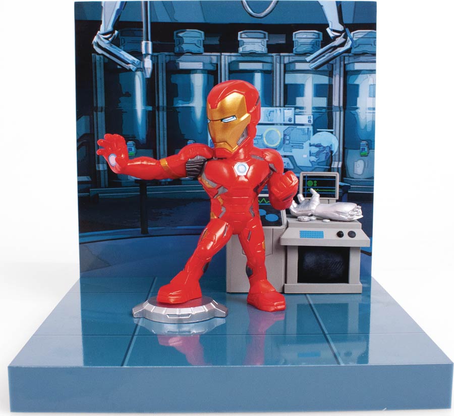 Marvel Superama Figural Diorama - Iron Man