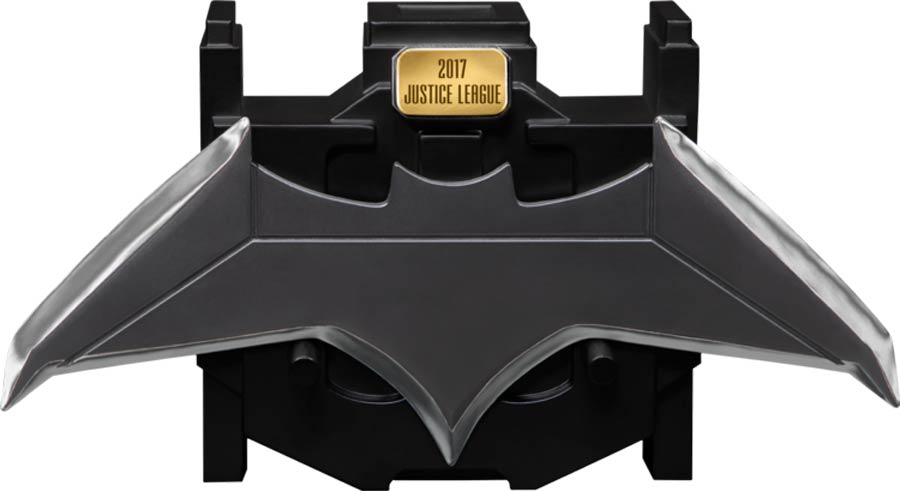 Justice League 2017 Metal Batarang Replica