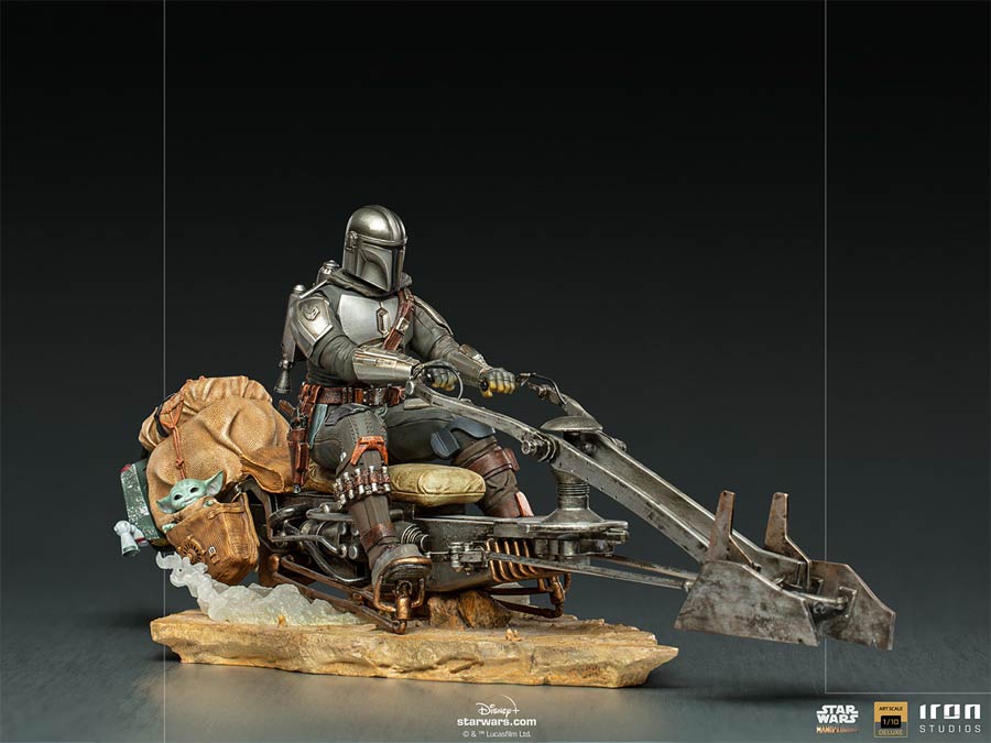 Star Wars The Mandalorian The Mandalorian On Speederbike Deluxe 1/10 Scale Statue