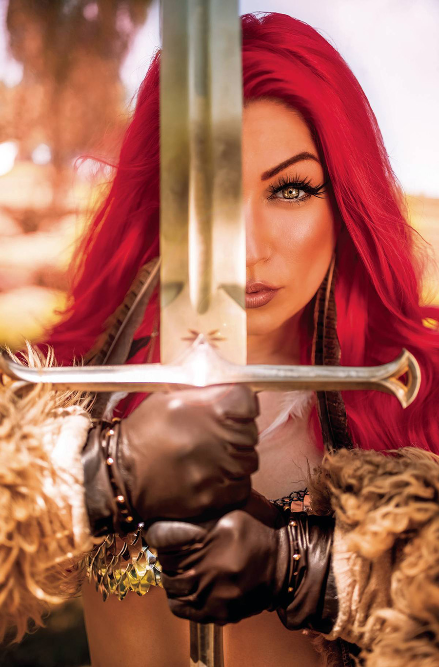 Invincible Red Sonja #7 Cover H Incentive Dominica Cosplay Photo Virgin Cover
