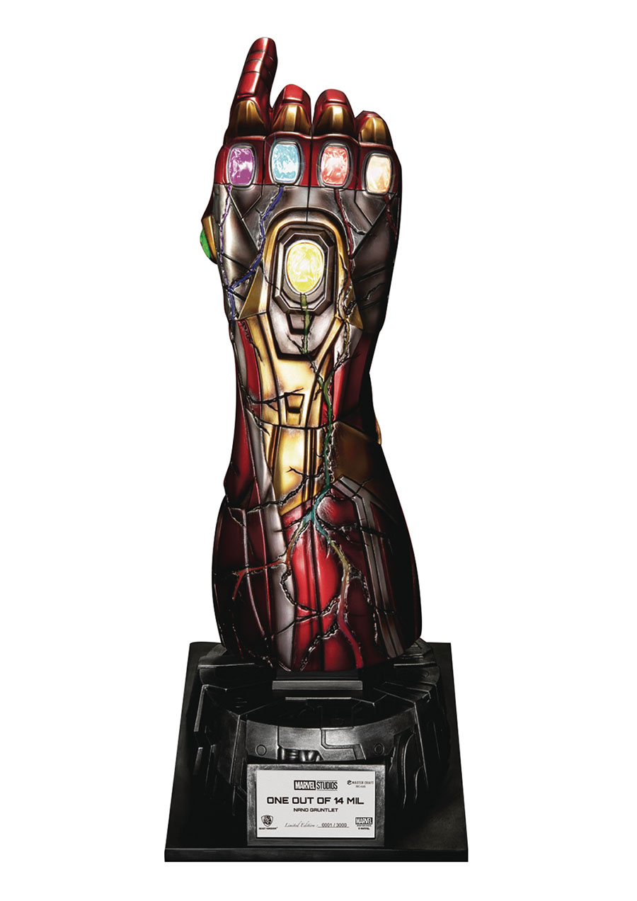 Avengers Endgame MC-026 Nano Gauntlet Master Craft Statue