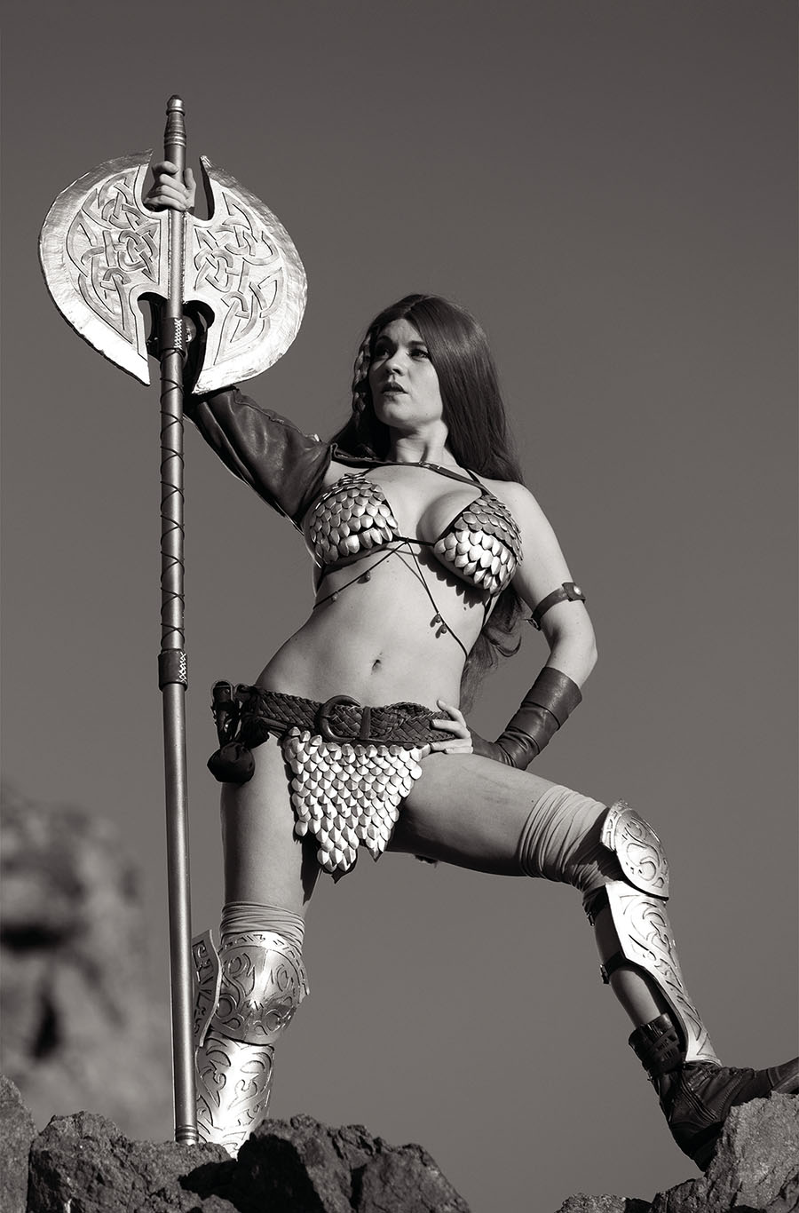 Red Sonja Black White Red #5 Cover K Variant Rachel Hollon Cosplay Photo Black & White Virgin Cover