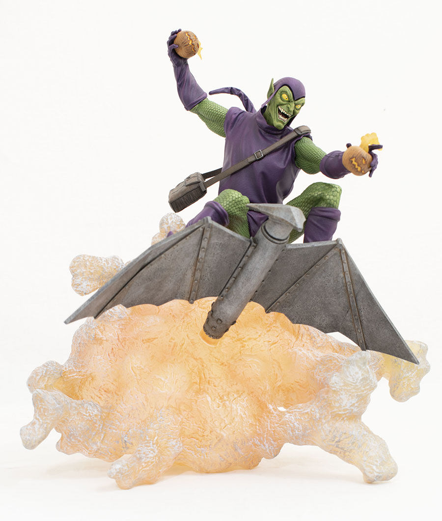 Marvel Comic Gallery Green Goblin Deluxe PVC Statue