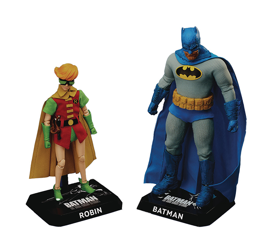 Batman The Dark Knight Returns DAH-044DX Dynamic Batman & Robin Action Figure