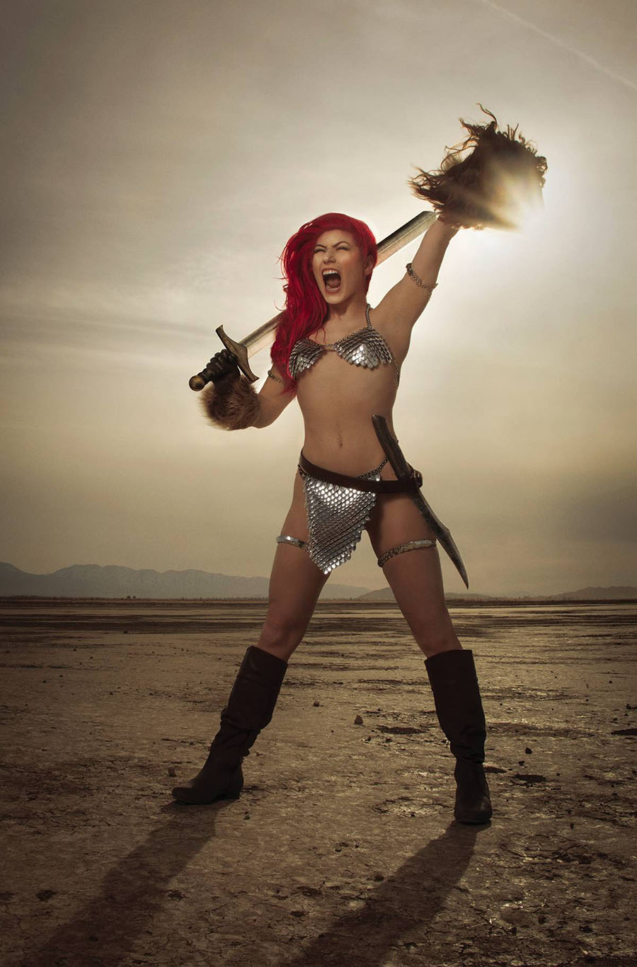 Invincible Red Sonja #10 Cover H Incentive Rachel Hollon Cosplay Photo Virgin Cover
