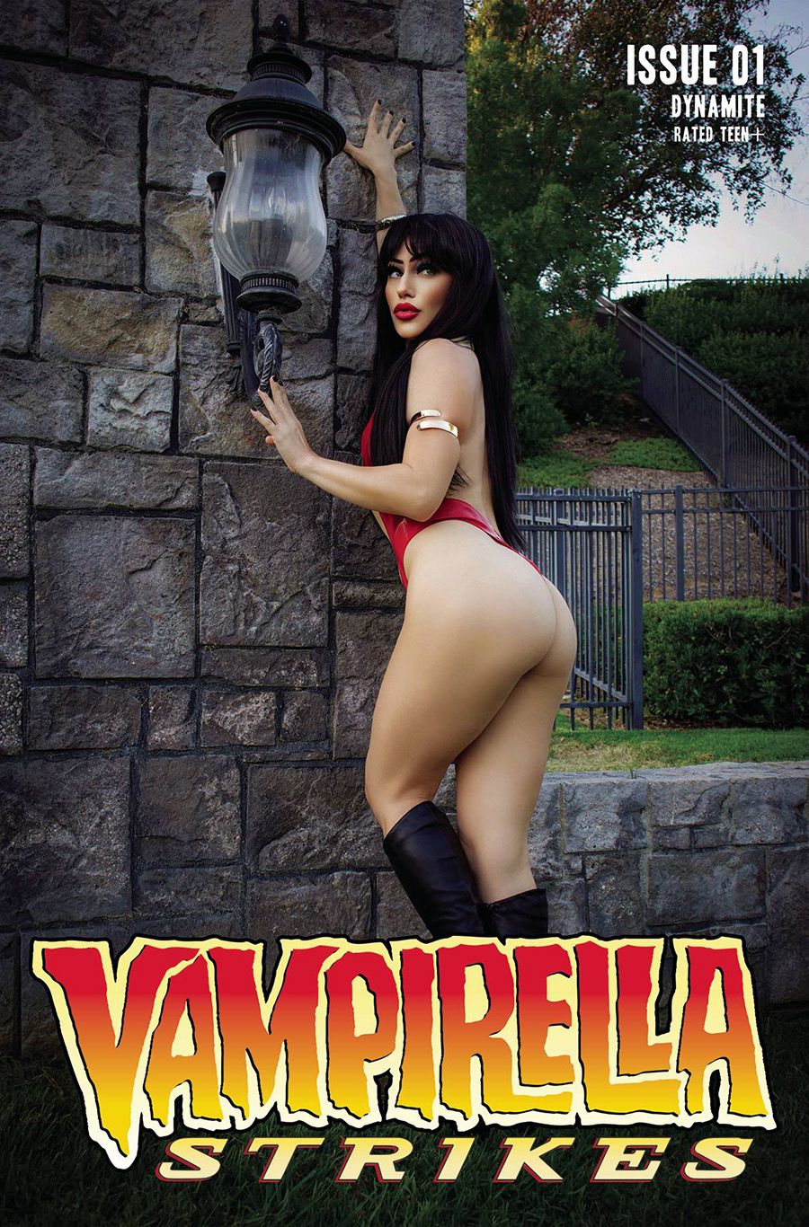 Vampirella Strikes Vol 3 #1 Cover E Variant Rachel Hollon Cosplay Photo Cover