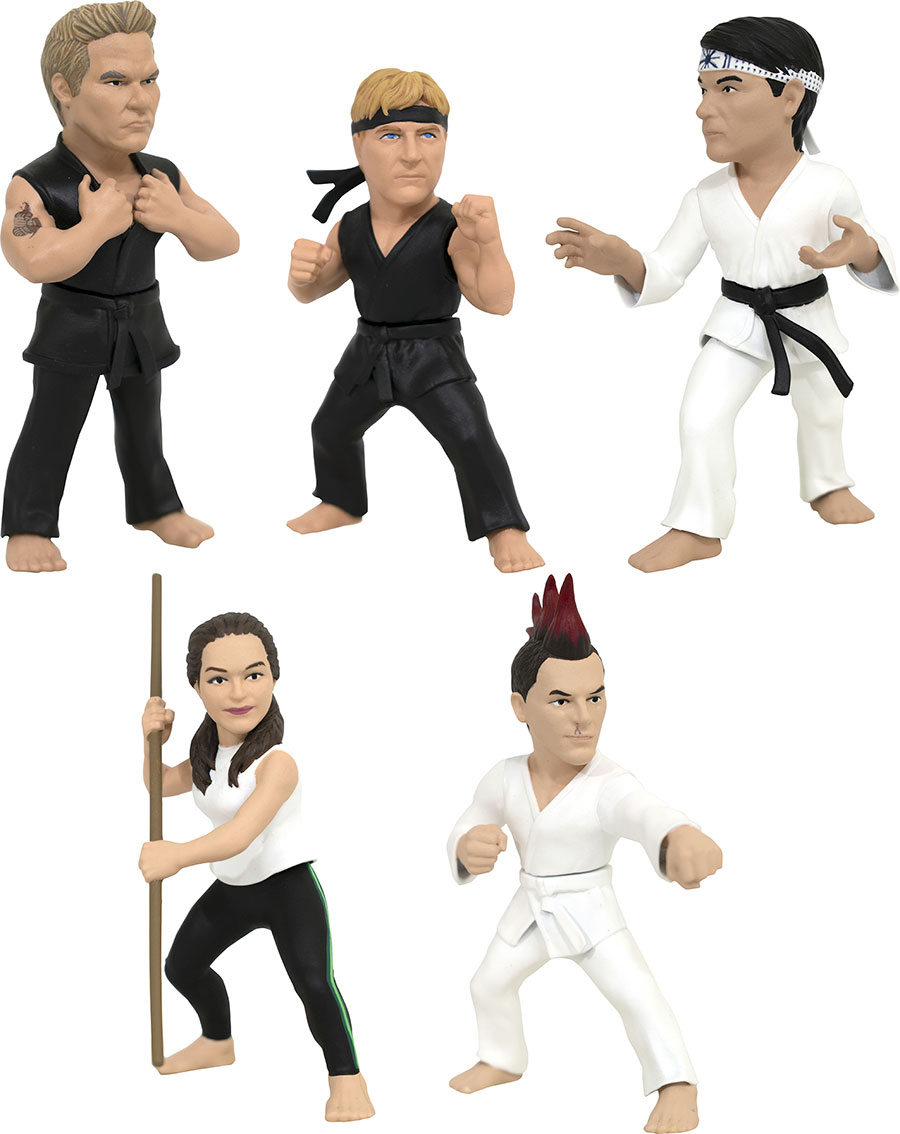 Cobra Kai D-Formz 3-Inch Pvc Figure Blind Mystery Box Display