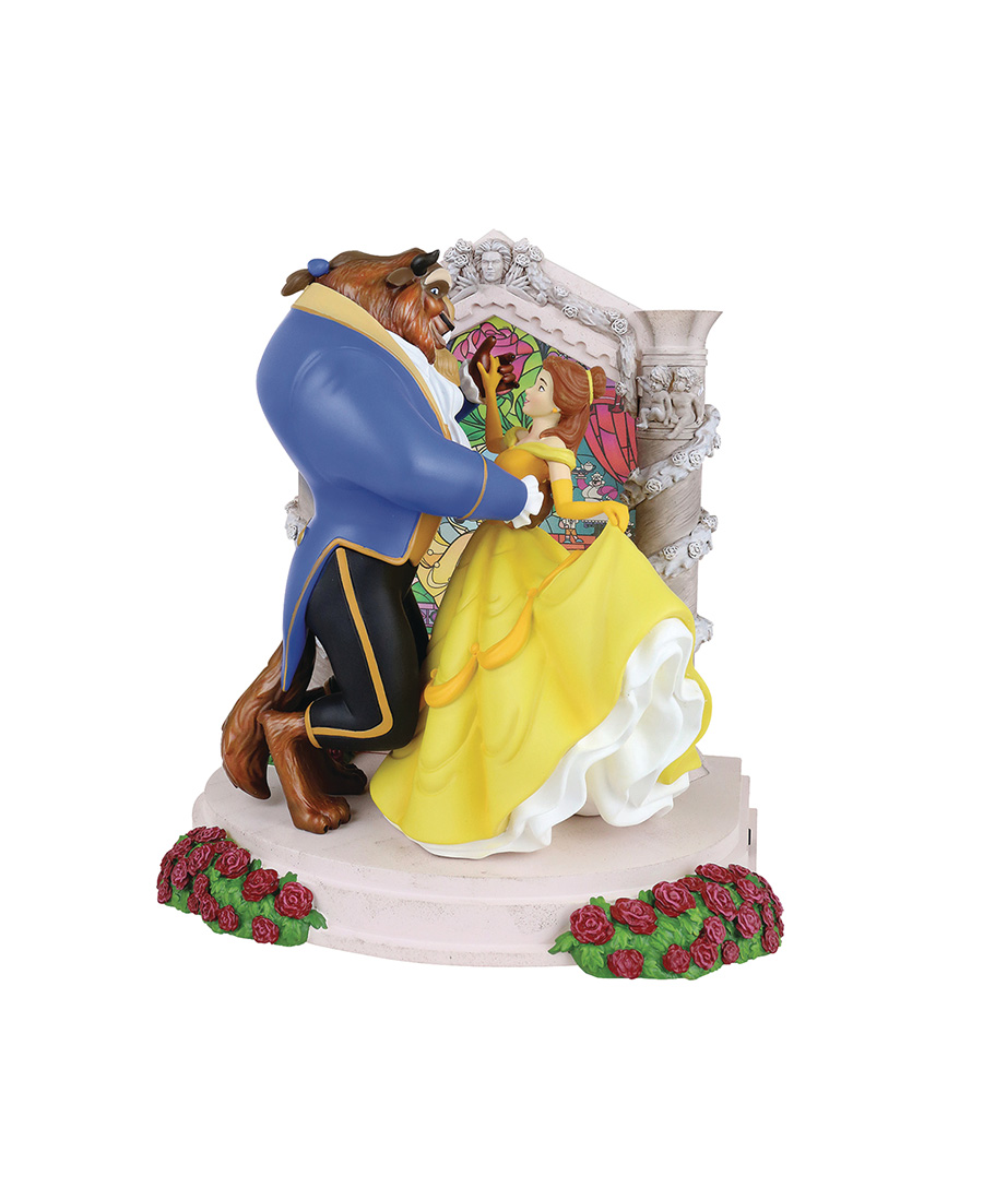 Disney Showcase Beauty And The Beast Couple Light-Up Statue