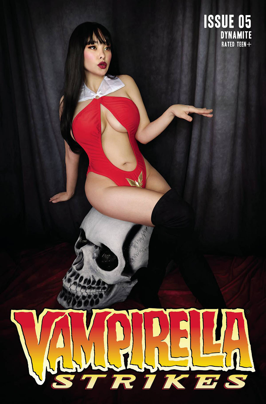 Vampirella Strikes Vol 3 #5 Cover E Variant Ani-Mia Cosplay Photo Cover