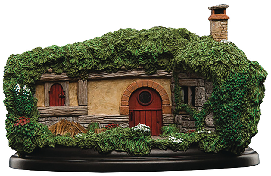 Lord Of The Rings Hobbit Hole Statue - 34 Lakeside