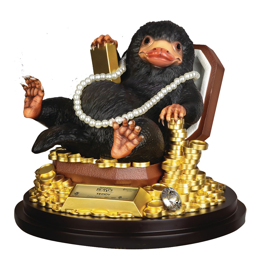 Fantastic Beasts MC-054 Teddy Master Craft Statue