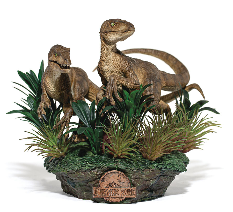 Jurassic Park Just The Two Raptors Deluxe Art Scale 1/10 Scale Statue