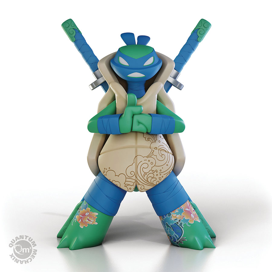 Teenage Mutant Ninja Turtles Leonardo Qrew Art Vinyl Figure