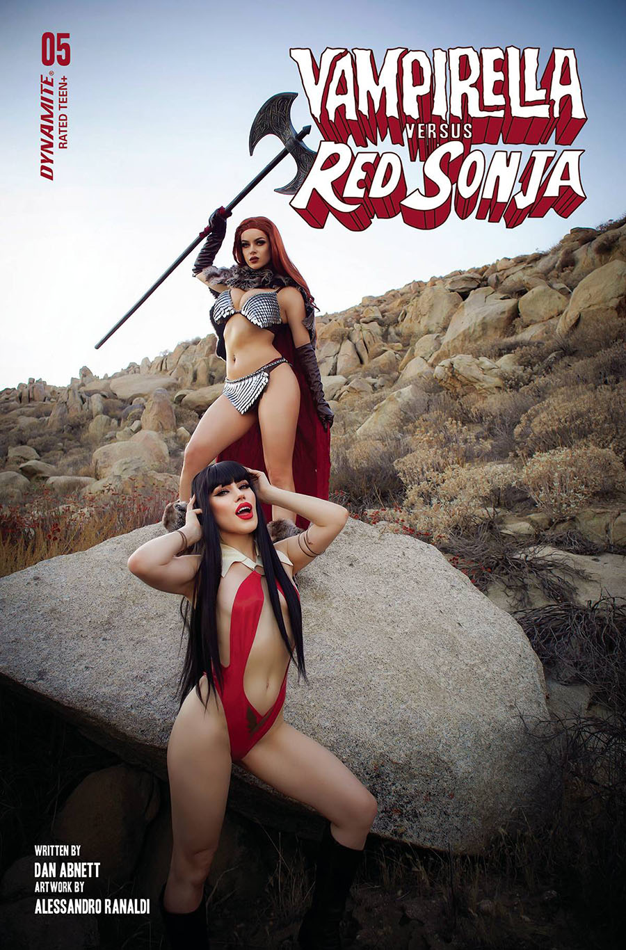 Vampirella vs Red Sonja #5 Cover E Variant Rachel Hollon Cosplay Photo Cover