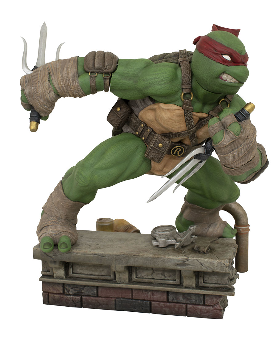 Teenage Mutant Ninja Turtles Gallery Raphael Deluxe PVC Statue