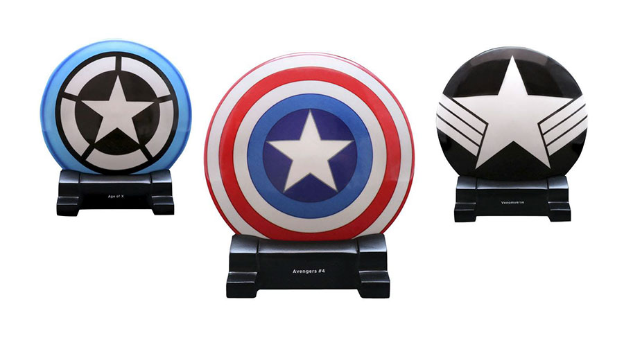 Marvel Porcelain Shield Collection Captain America Comics Blind Mystery Box Display