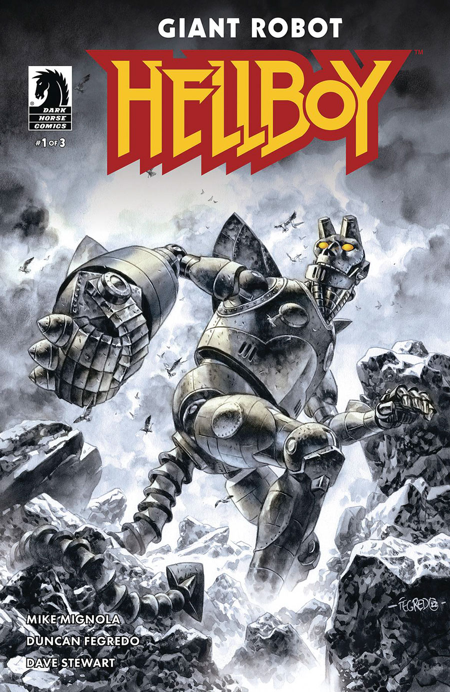 Giant Robot Hellboy #1 Cover A Regular Duncan Fegredo Cover