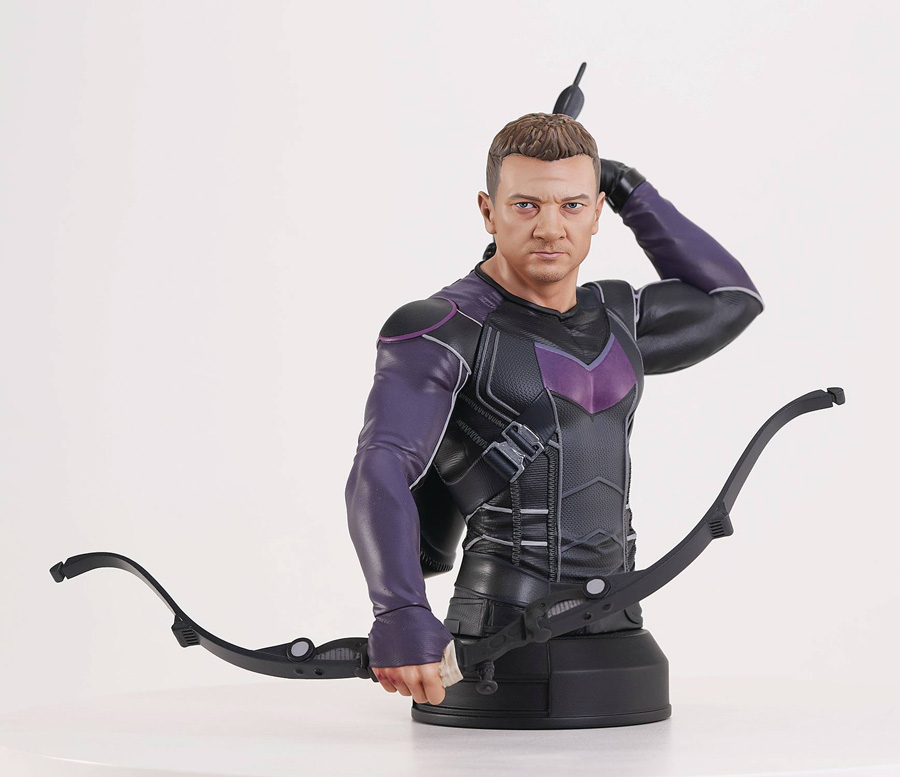 Marvel Disney Plus Hawkeye 1/6 Scale Mini Bust