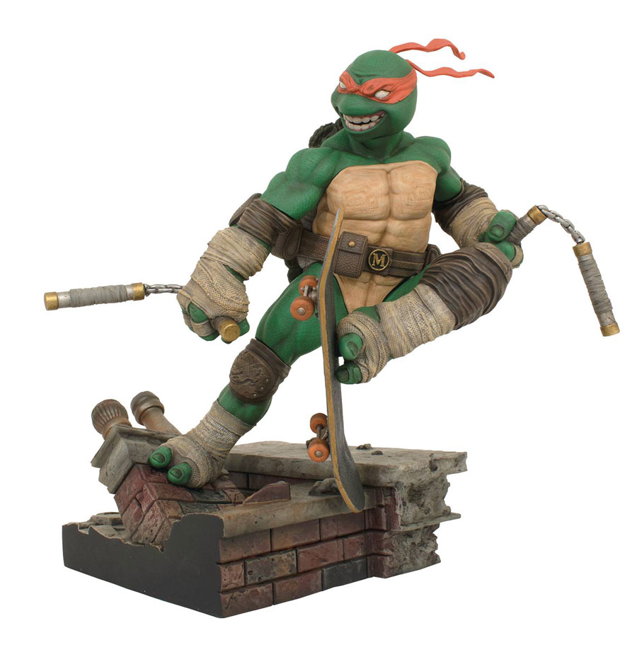 Teenage Mutant Ninja Turtles Gallery Michelangelo Deluxe PVC Statue