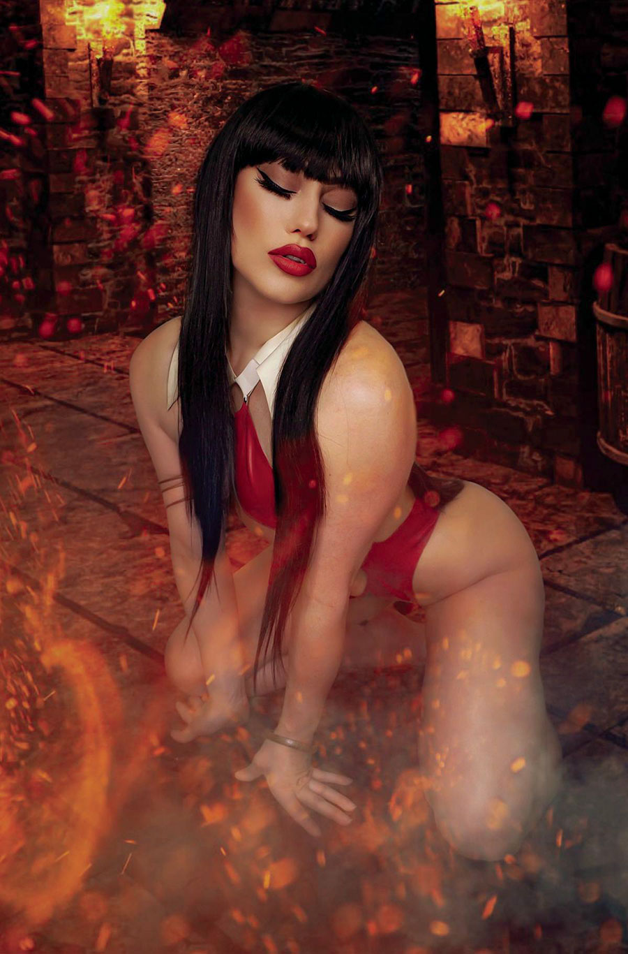 Vampirella Dracula Rage #4 Cover H Incentive Rachel Hollon Cosplay Photo Virgin Cover