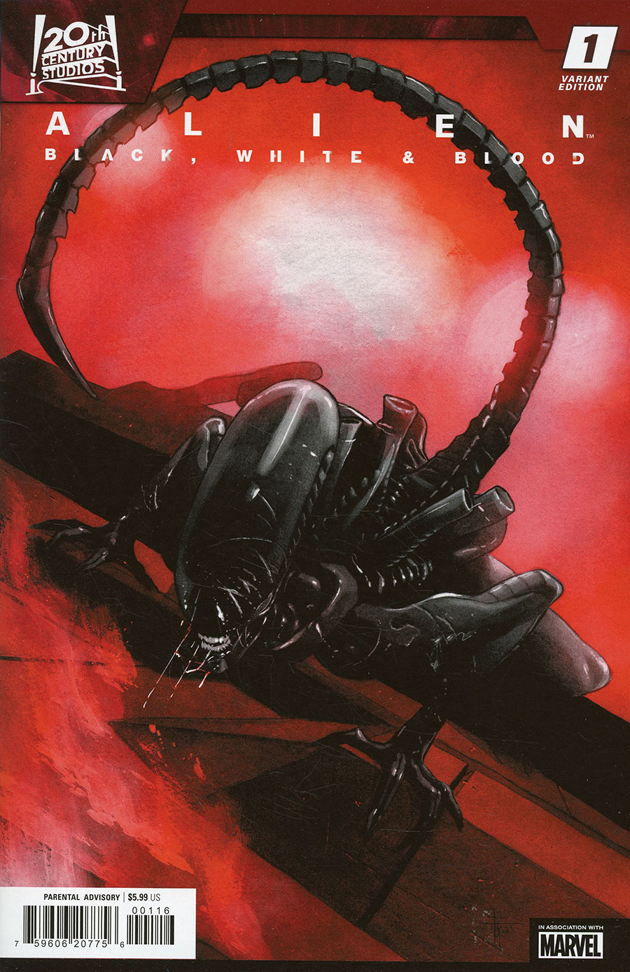 Alien Black White & Blood #1 Cover D Incentive Francesco Mobili Variant Cover