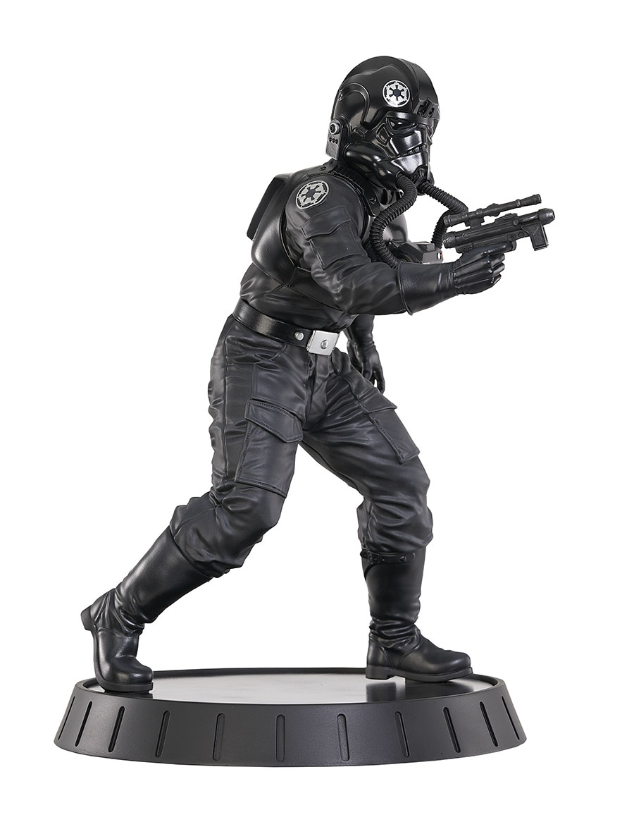 Star Wars Milestones A New Hope TIE Pilot 1/6 Scale Statue