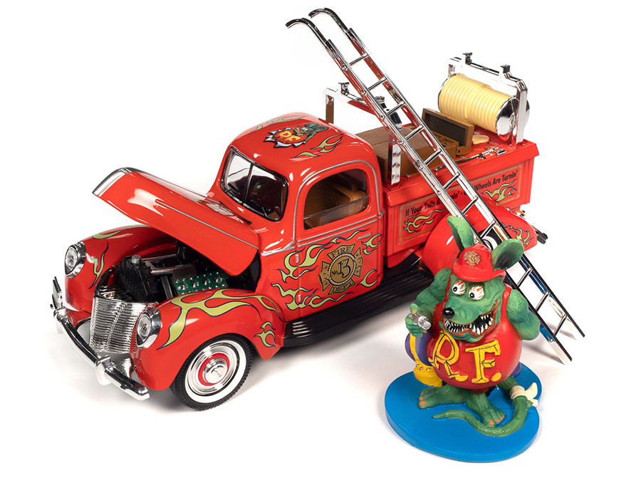 Rat Fink Fire Truck With Resin Figure 1/18 Scale Die-Cast