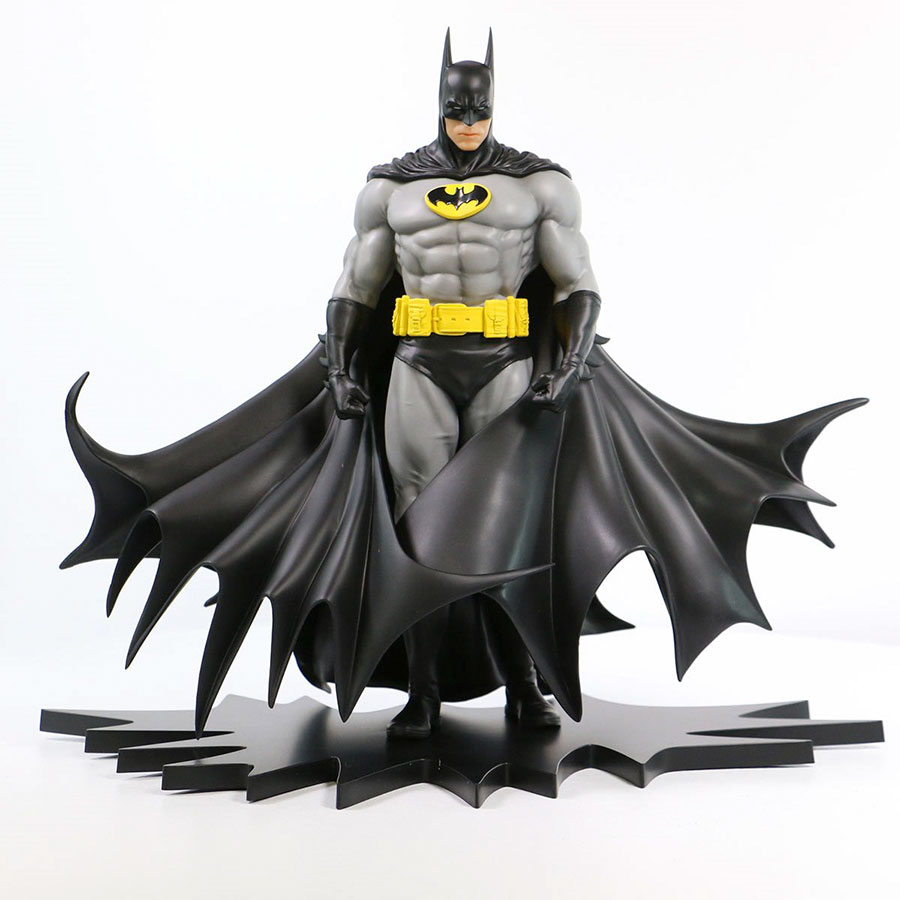 DC Heroes Batman Black Previews Exclusive 1/8 Scale PVC Statue