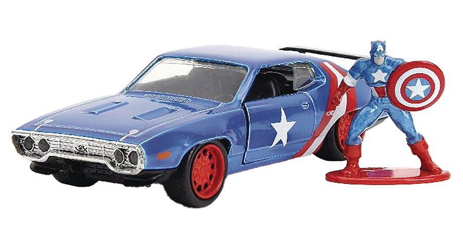 Marvel 1971 Plymouth GTX With Captain America Figure 1/32 Scale Die-Cast