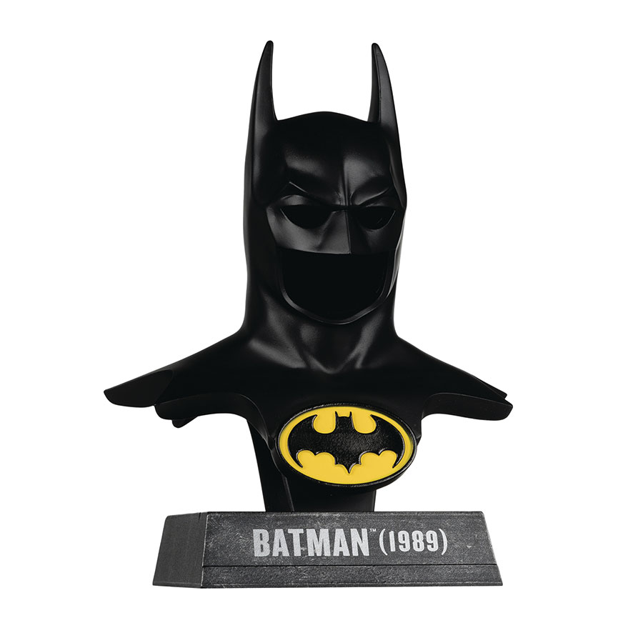 DC Direct Prop Replica - Batman (1989) 1/3 Scale Cowl
