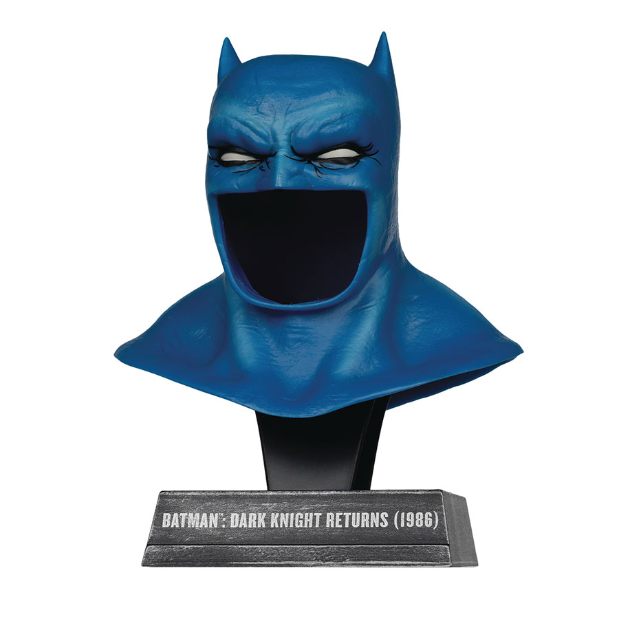 DC Direct Batman The Dark Knight Returns 1/3 Scale Cowl Prop Replica