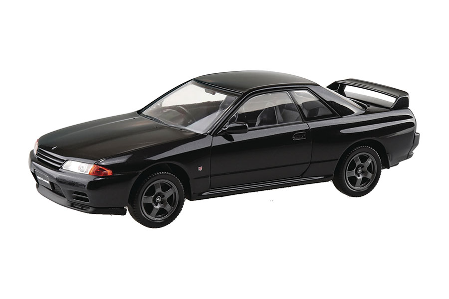 Nissan R32 Skyline GT-R Black Pearl Metallic 1/32 Scale Snap Model Kit