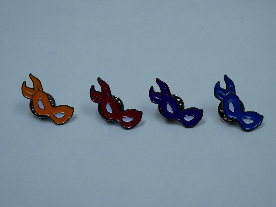 Teenage Mutant Ninja Turtles Set Of 4 Mask Enamel Pin Set