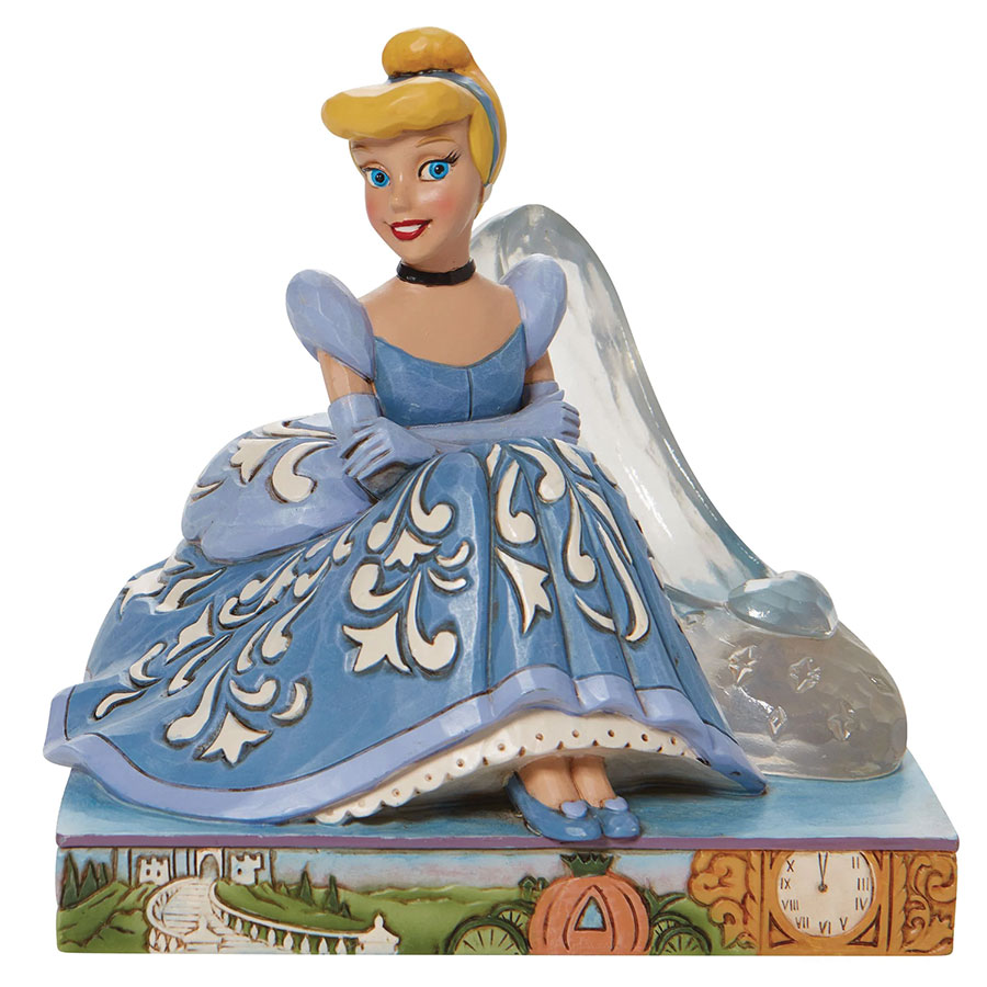 DISNEY TRADITIONS CINDERELLA GLASS SLIPPER 5 1/2IN STATUE
